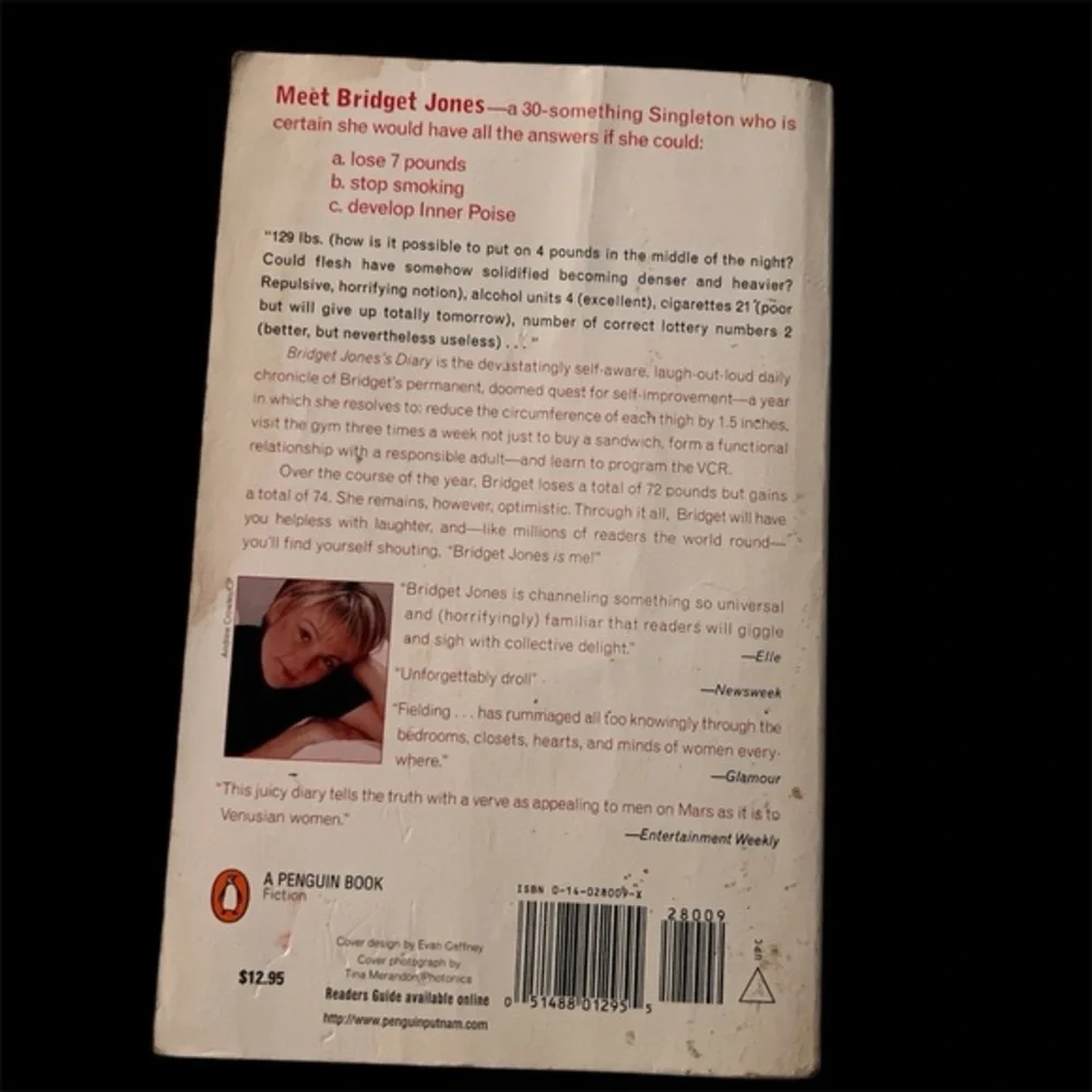 Bridget Jones's Diary by‎ Helen Fielding - White Cover